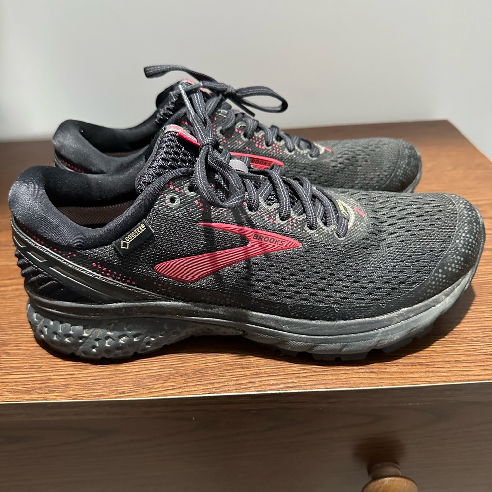 Brooks Gore-Tex